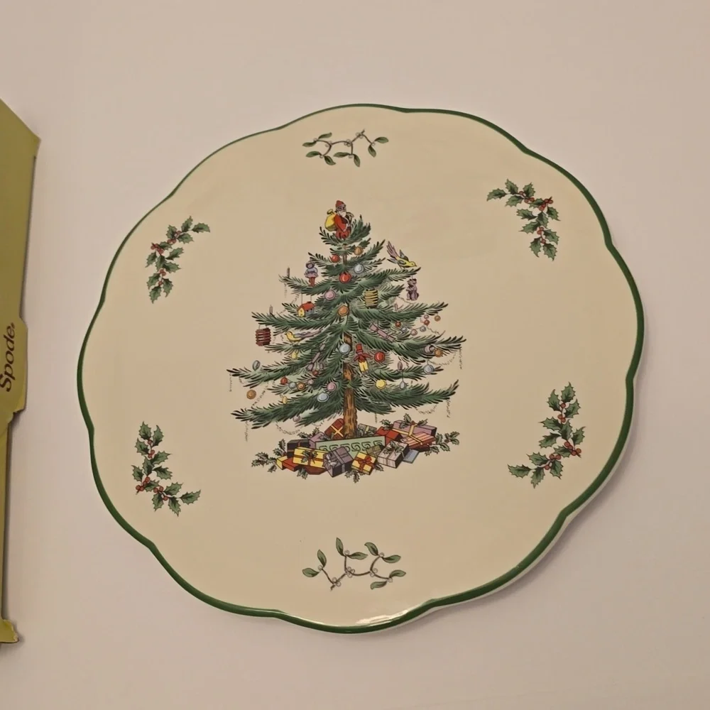 Spode Christmas Tree Appetizer Plate with Knife